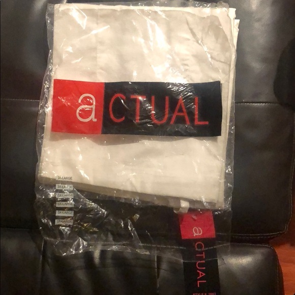 New White scrubs - Picture 1 of 8